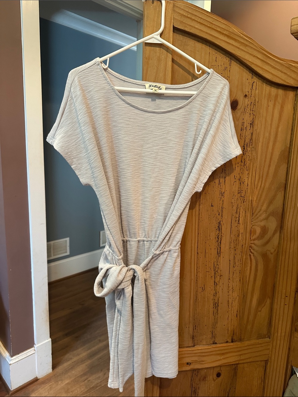 Listicle Light Gray Tie-Waist Midi Dress